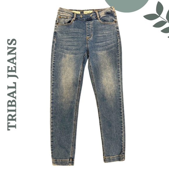 Tribal Jeans Mid Rise Straight Fit |Mid-Wash Denim | Ankle Length Size 6 - Picture 1 of 6